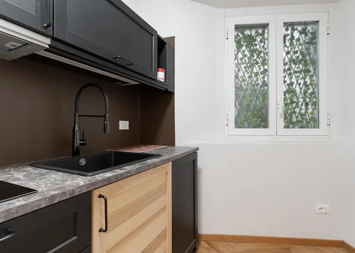 Apartment Brera - Ponte Vetero - Castello Monolocale In Centro *